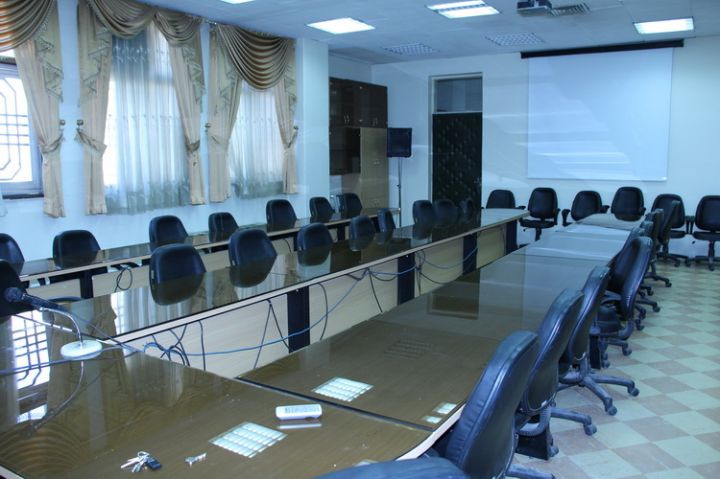 Faculty of Sciences - Conference Room